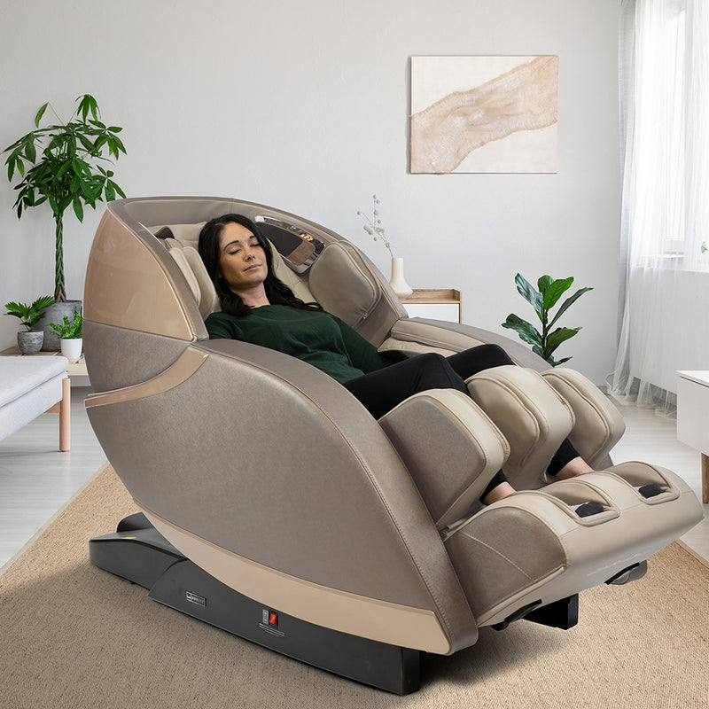 Kyota Kansha M878 4D Massage Chair Full Body Zero Gravity Massage